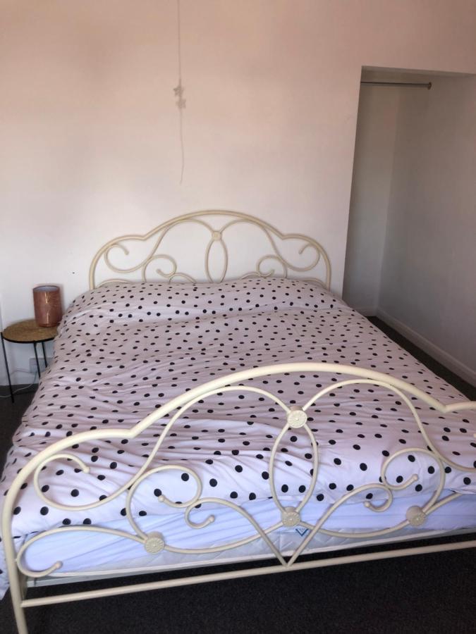 Renishaw Hilltop Cottage מראה חיצוני תמונה